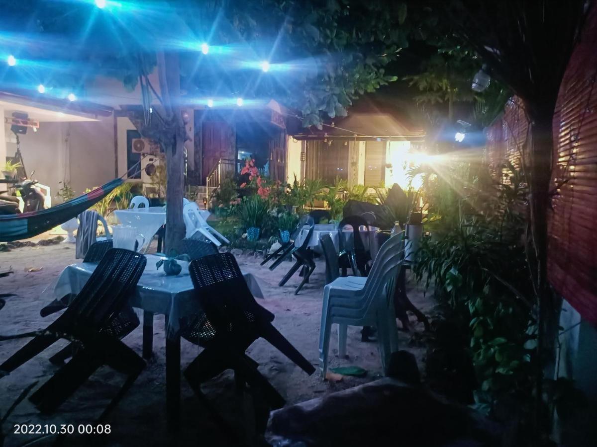 CHIEFs Villa Rentals Isola di Malapascua Esterno foto